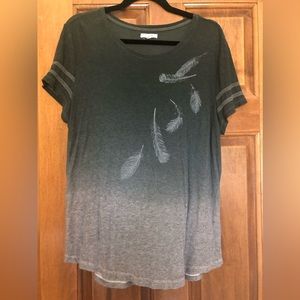 Women’s Large dressy T Shirt